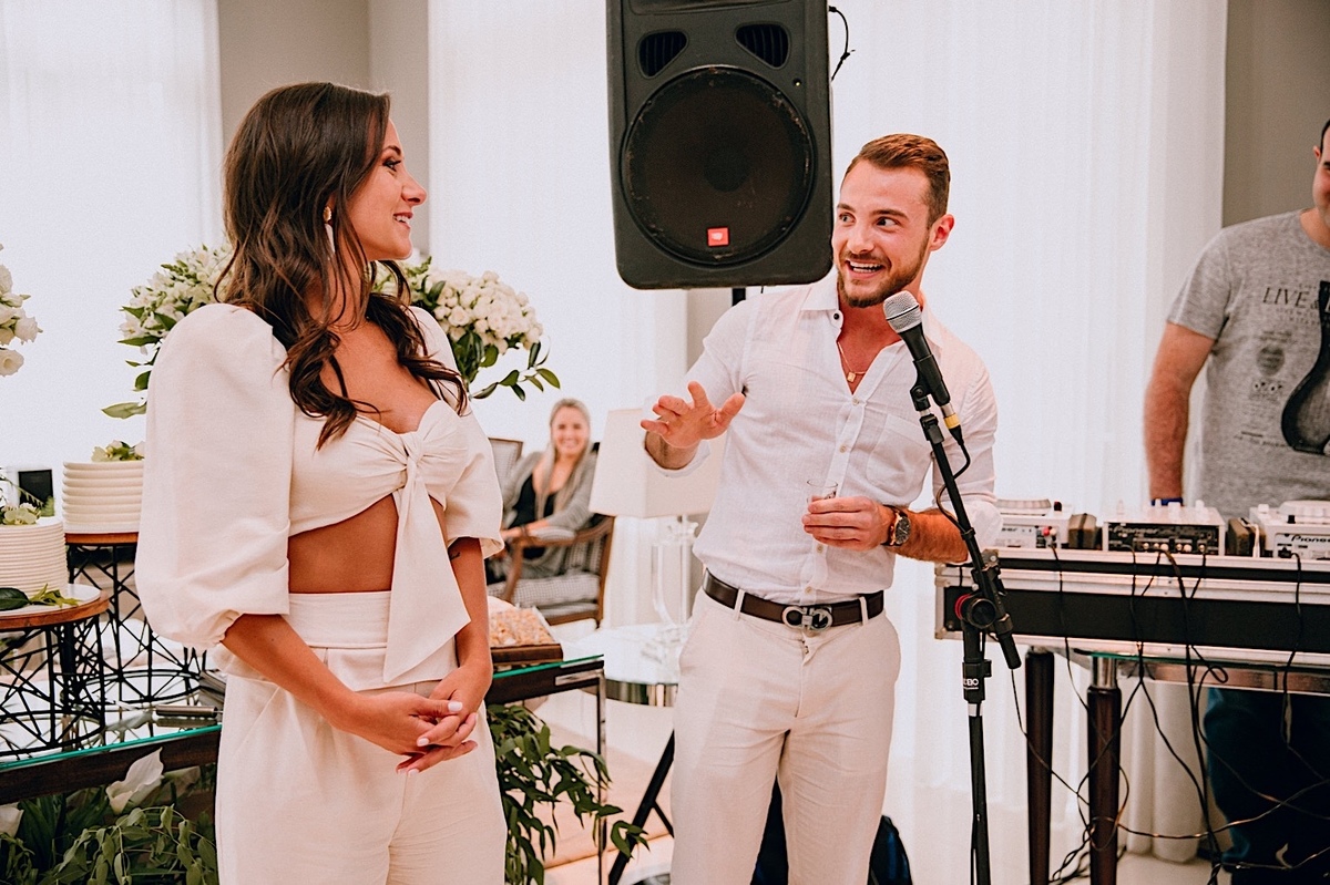 Festa de noivado nos mercês em Curitiba. Festa de noivado. Decoração temática de laranjas e limões para noivado.