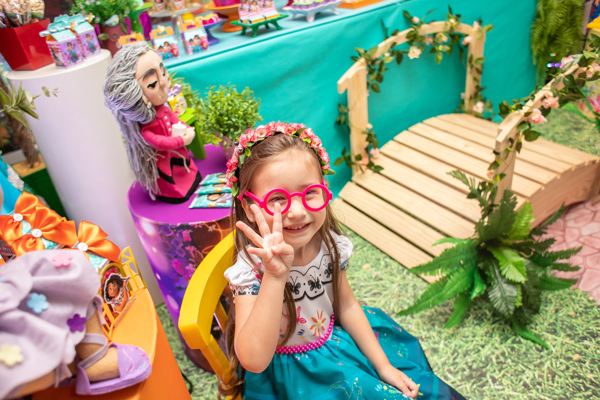 tema encanto disney, festa de irmãs, casa de festas floripa, fotografia infantil floripa, fotógrafa em florianópolis