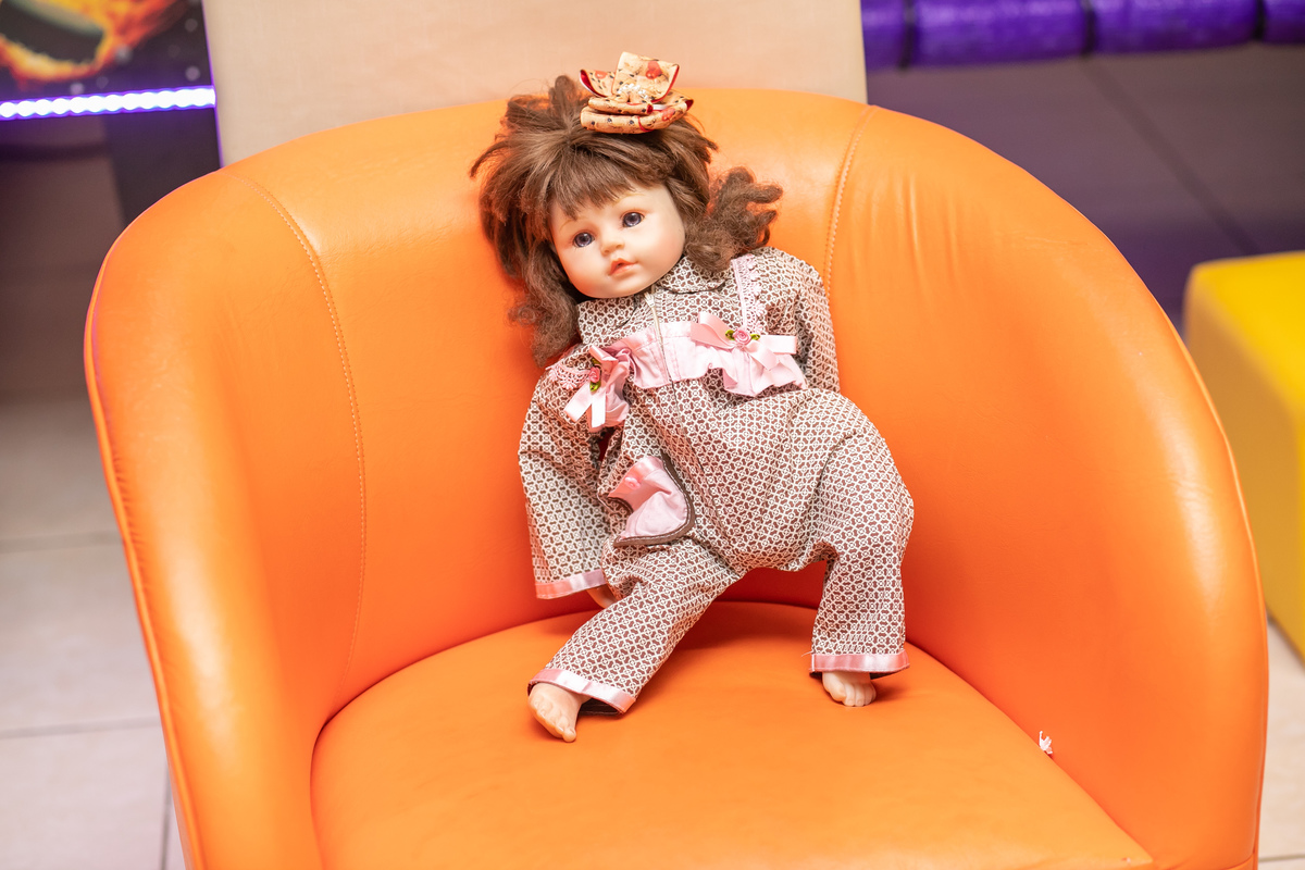 boneca na festa