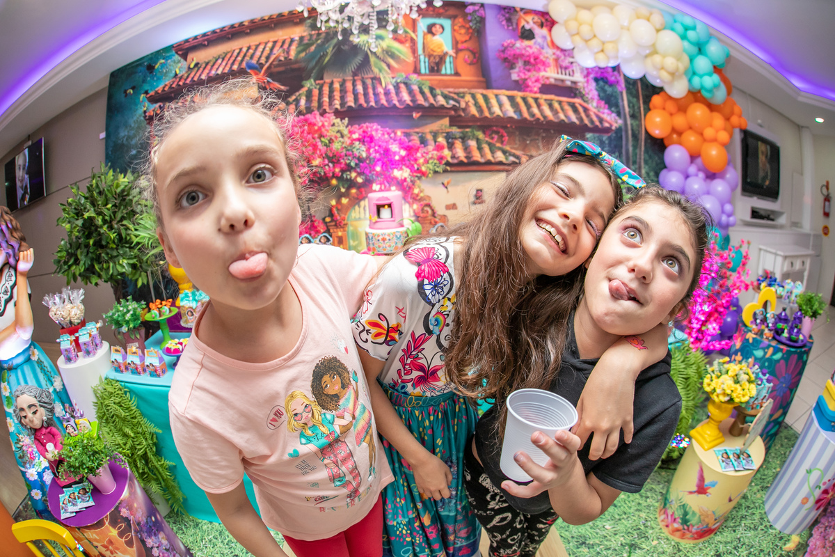 lente 15mm fisheye, tema encanto disney, festa de irmãs, casa de festas floripa, fotografia infantil floripa, fotógrafa em florianópolis
