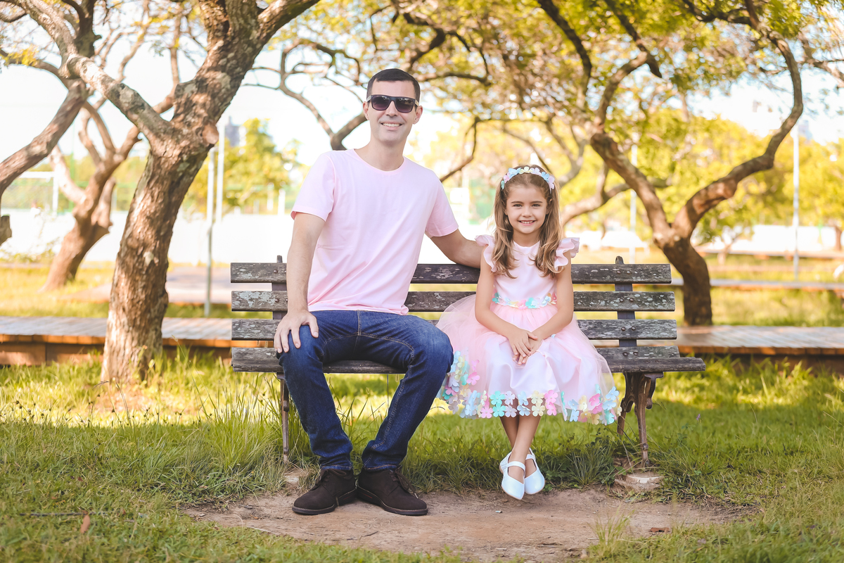 retrato de família, ensaio de família externo, fotos no parque, parque de coqueiros, fotos de família em florianópolis, fotografa floripa