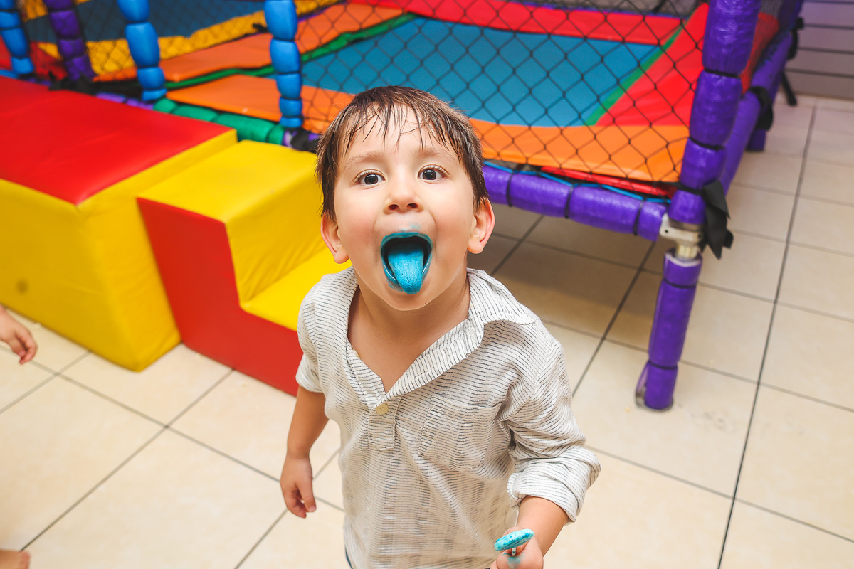 pirulito lingua azul