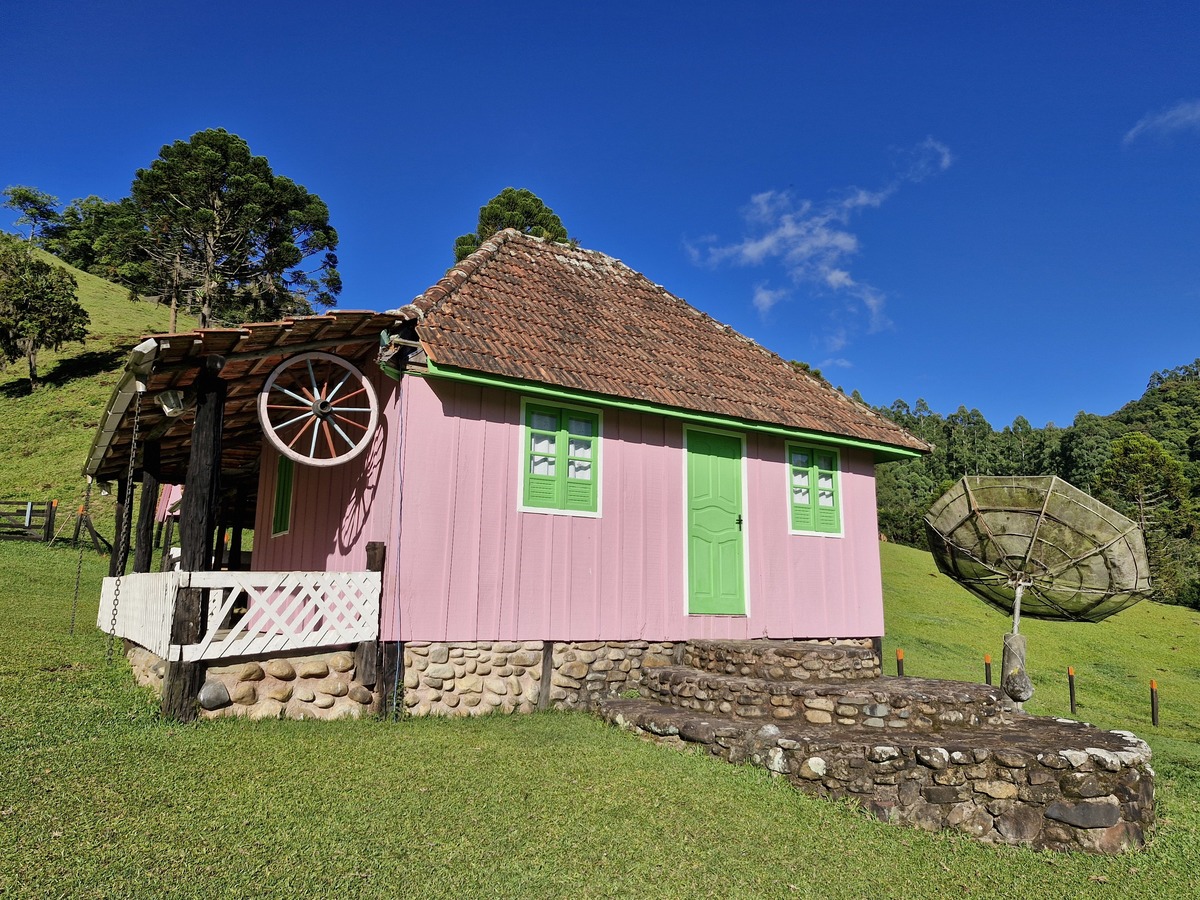 casa rosa haras coração de ouro