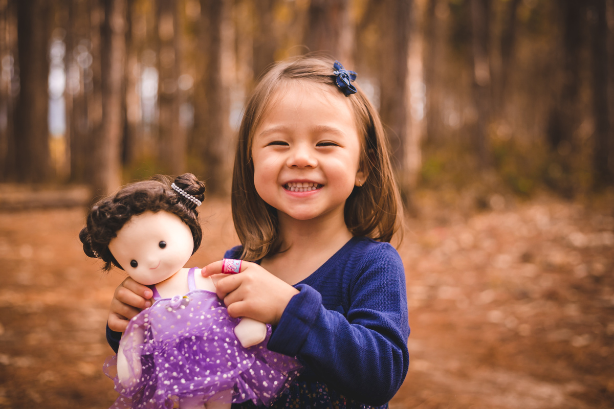 criança japonesa sorrindo
