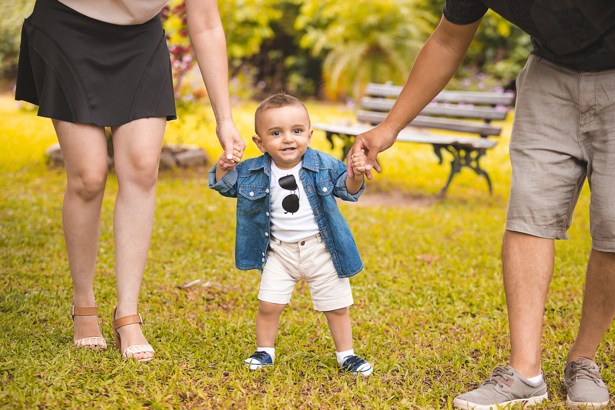 retrato de familia, fotos no parque de coqueiros, fotografa em florianopolis, fotografa no sul da ilha, sessão de fotos no parque de coqueiros