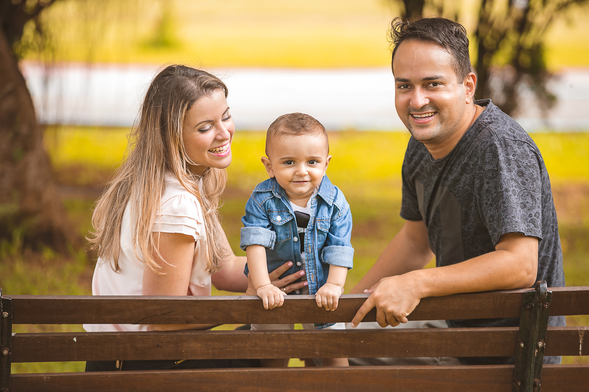 retrato de familia, fotos no parque de coqueiros, fotografa em florianopolis, fotografa no sul da ilha, sessão de fotos no parque de coqueiros, 