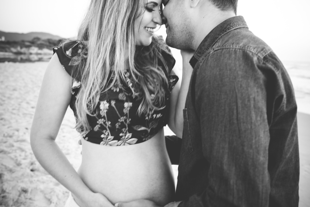 nascer do sol no campeche, fotografa sul da ilha, fotos de gestante na praia, priscila rejane, fotografa em floripa, fotos de gravida na praia do campeche, 