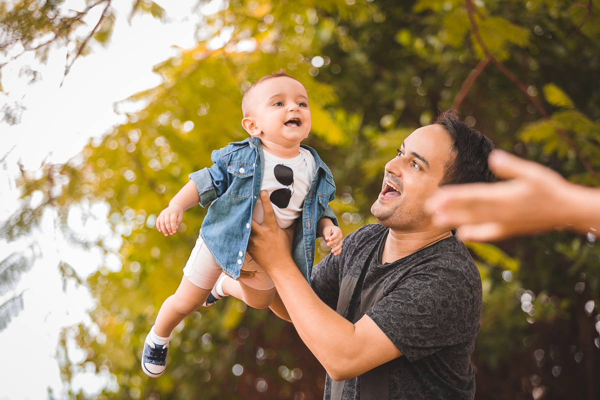 retrato de familia, fotos no parque de coqueiros, fotografa em florianopolis, fotografa no sul da ilha, sessão de fotos no parque de coqueiros