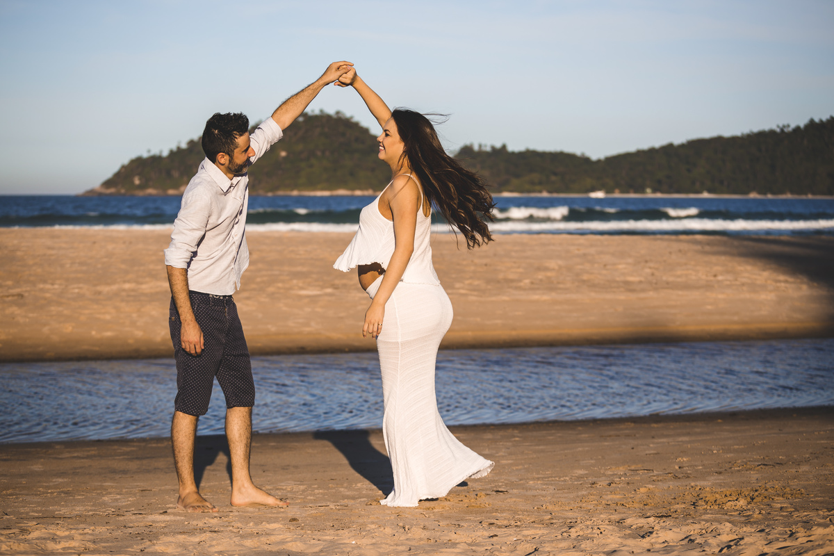 casal dançando, miss gravida, priscielle