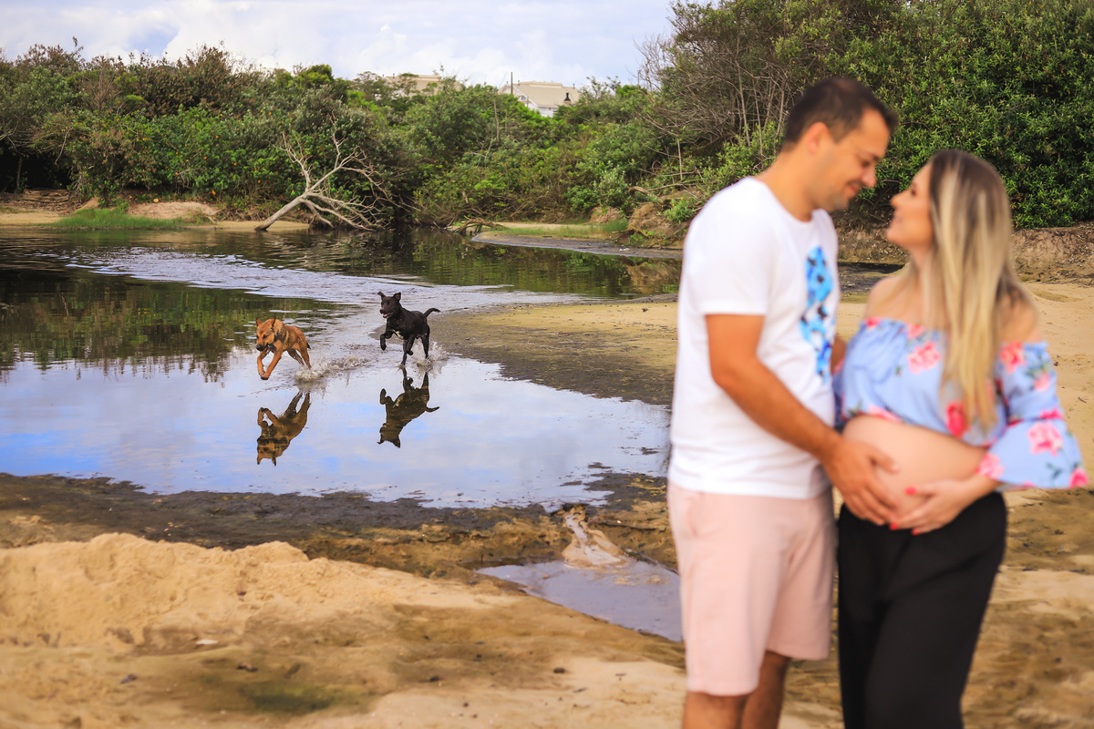 Gestante na praia do campeche, floripa