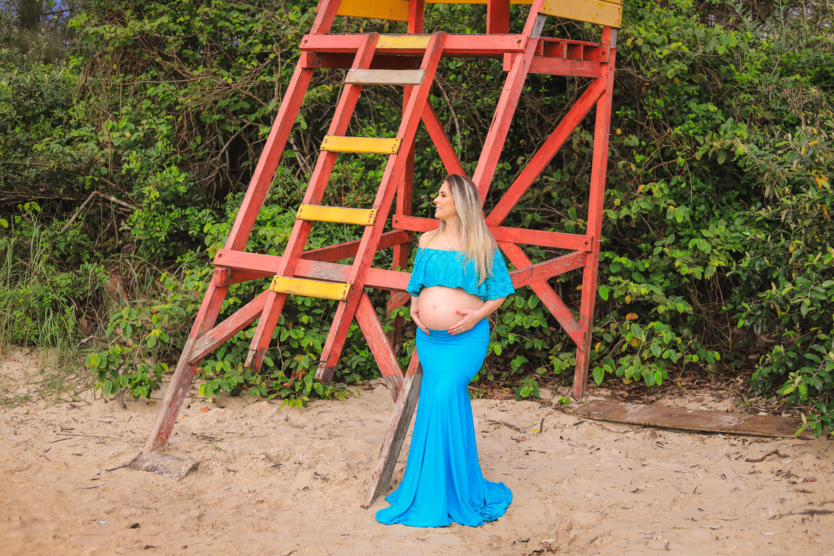 Gestante na praia do campeche, floripa