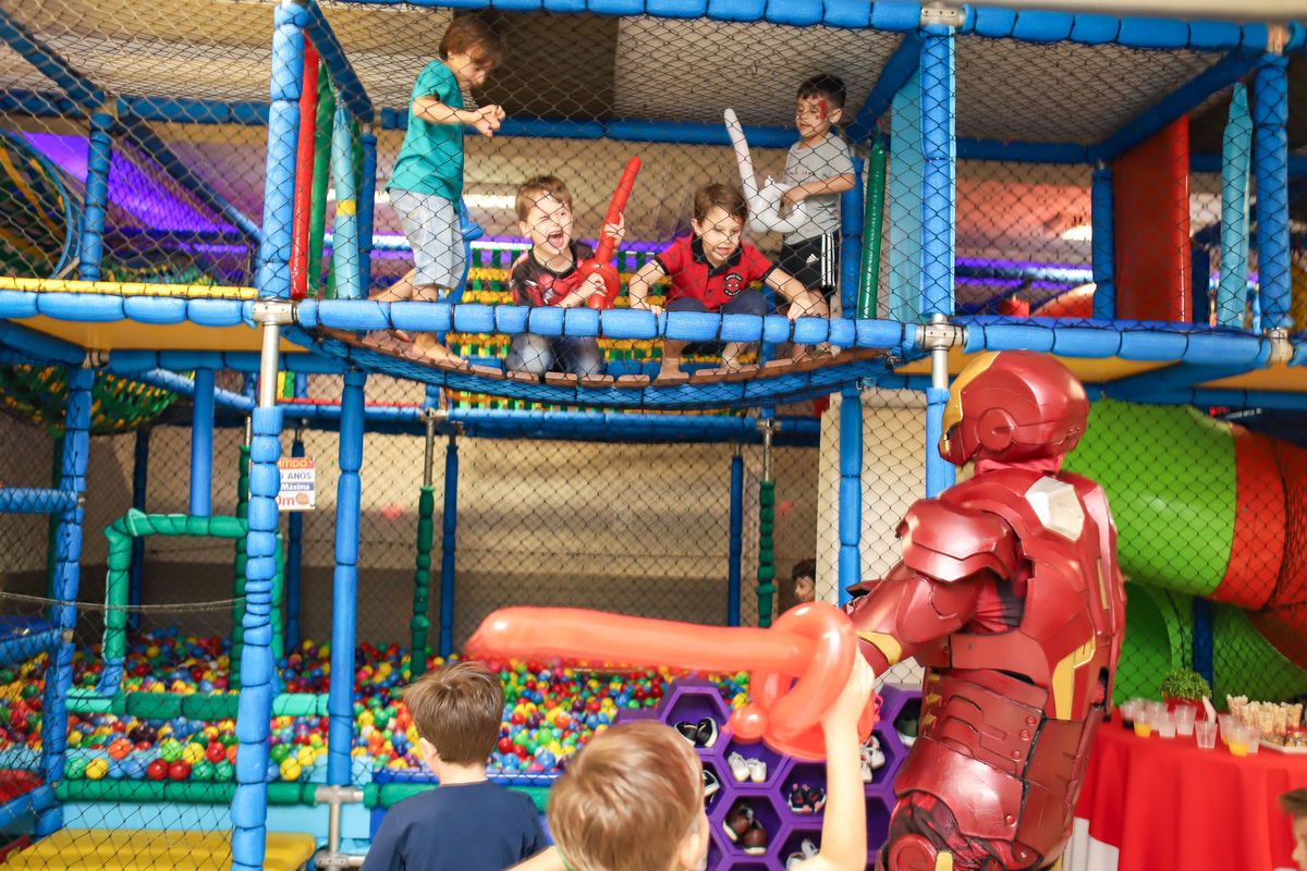 personalizado homem de ferro, festa infantil floripa, priscila rejane fotografa, atelie da festa, carlos lima personalizados, personagem homem de ferro, fotografa floripa