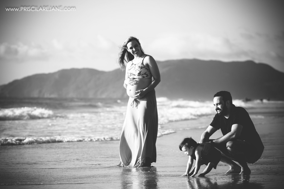 fotos de gravida na praia , fotos na praia do campeche, sessão de fotos em floripa, point do riozinho, campeche