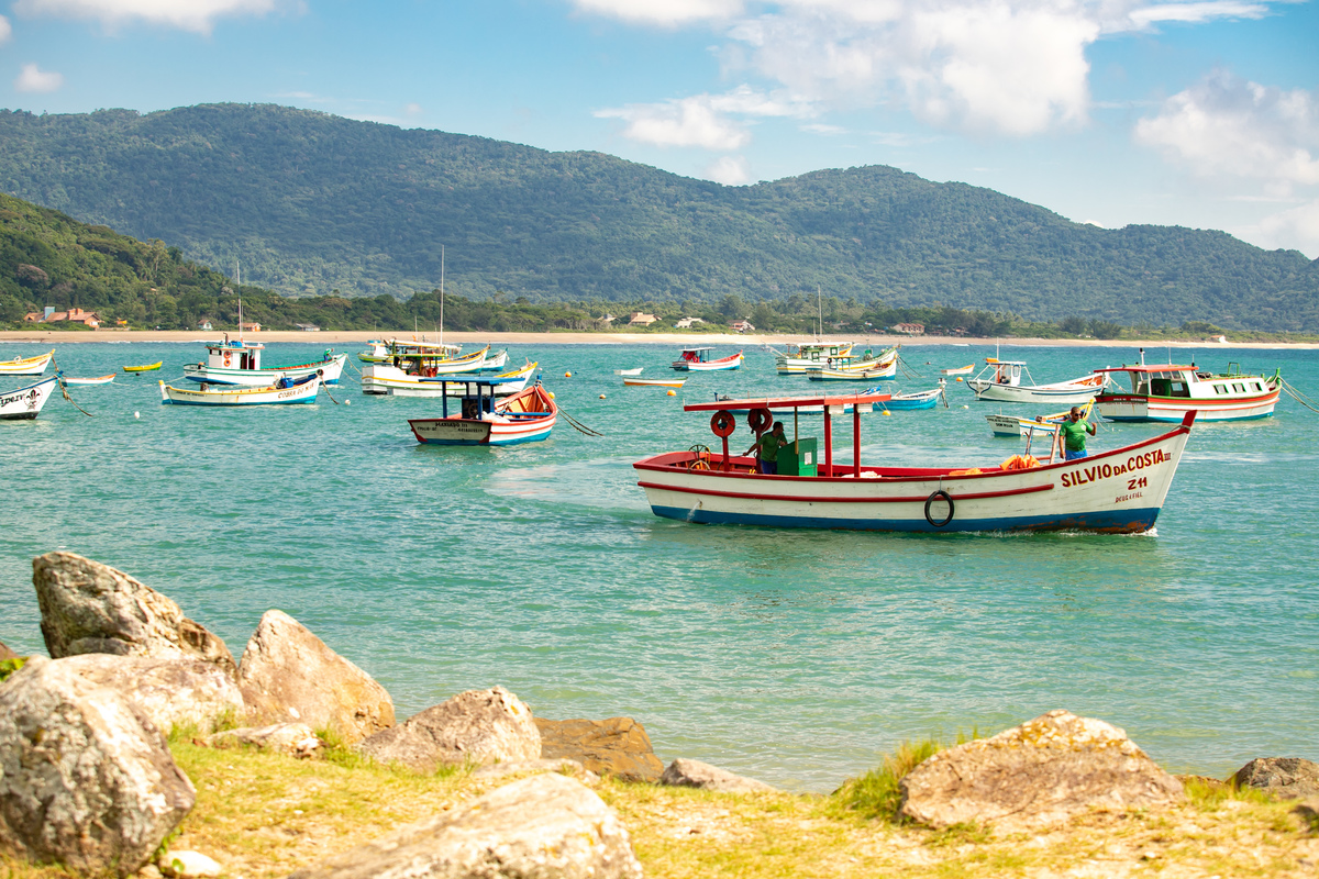 ensaio de gestante, fotos de gestante na praia da armação, fotografa floripa, fotografa sul da ilha, fotos de gravida, ensaio de familia, 