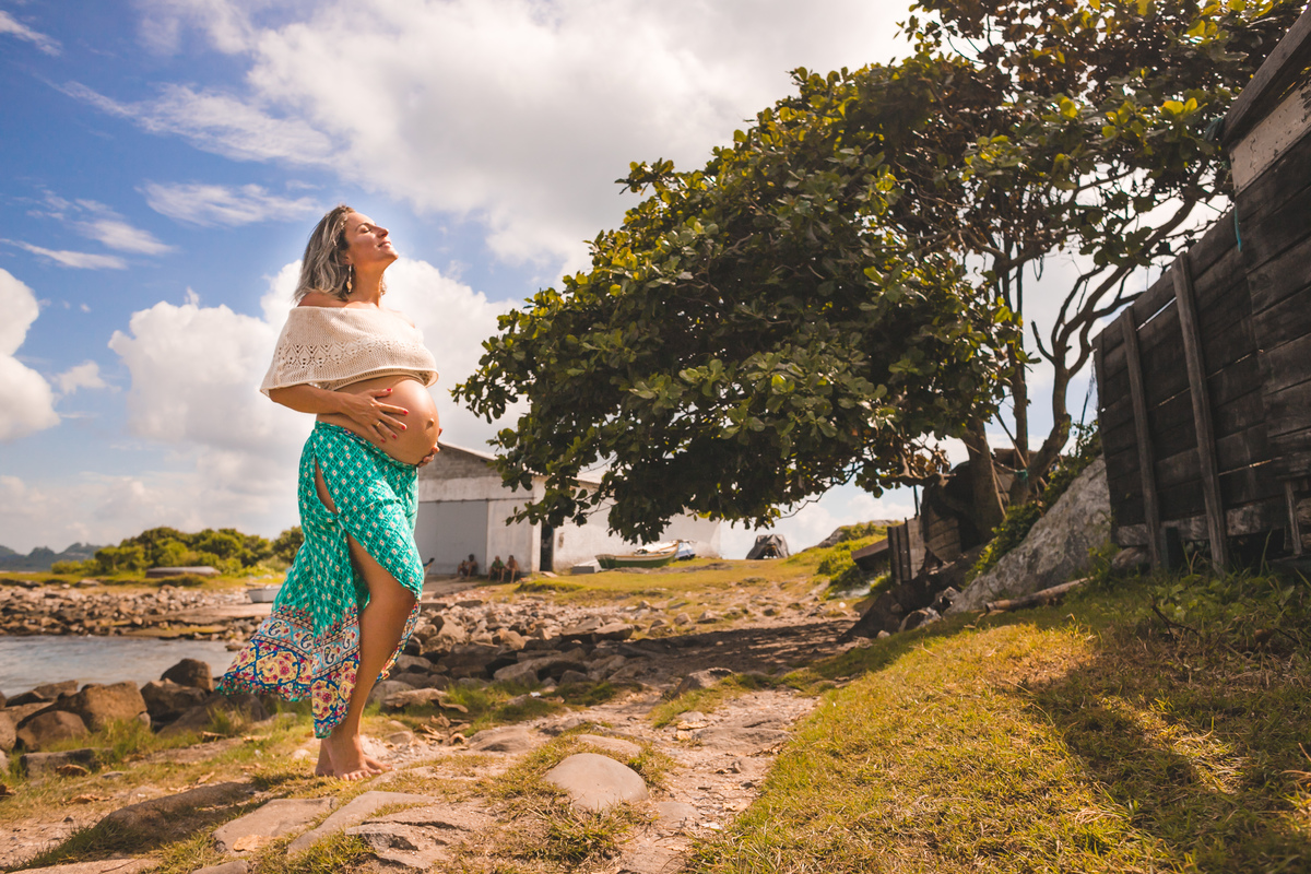 ensaio de gestante, fotos de gestante na praia da armação, fotografa floripa, fotografa sul da ilha, fotos de gravida, ensaio de familia, 