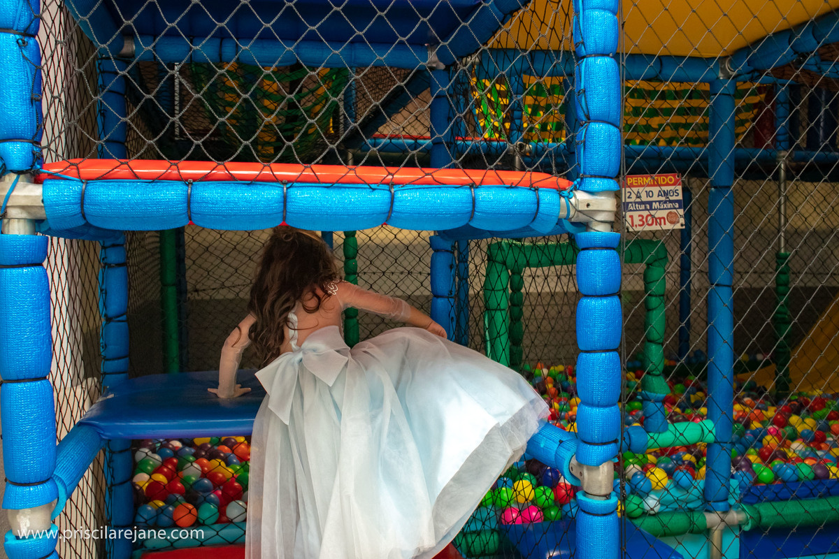 casa de festas em Florianopolis, tema frozen, tema de festa menina, atelie da festa, fotografia infantil florianopolis, personalizados frozen, festas criativas