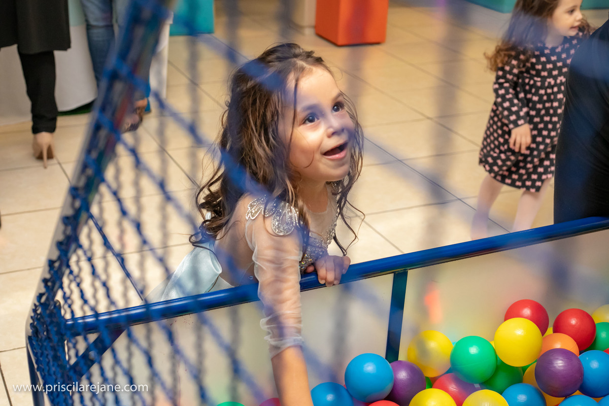 casa de festas em Florianopolis, tema frozen, tema de festa menina, atelie da festa, fotografia infantil florianopolis, personalizados frozen, festas criativas