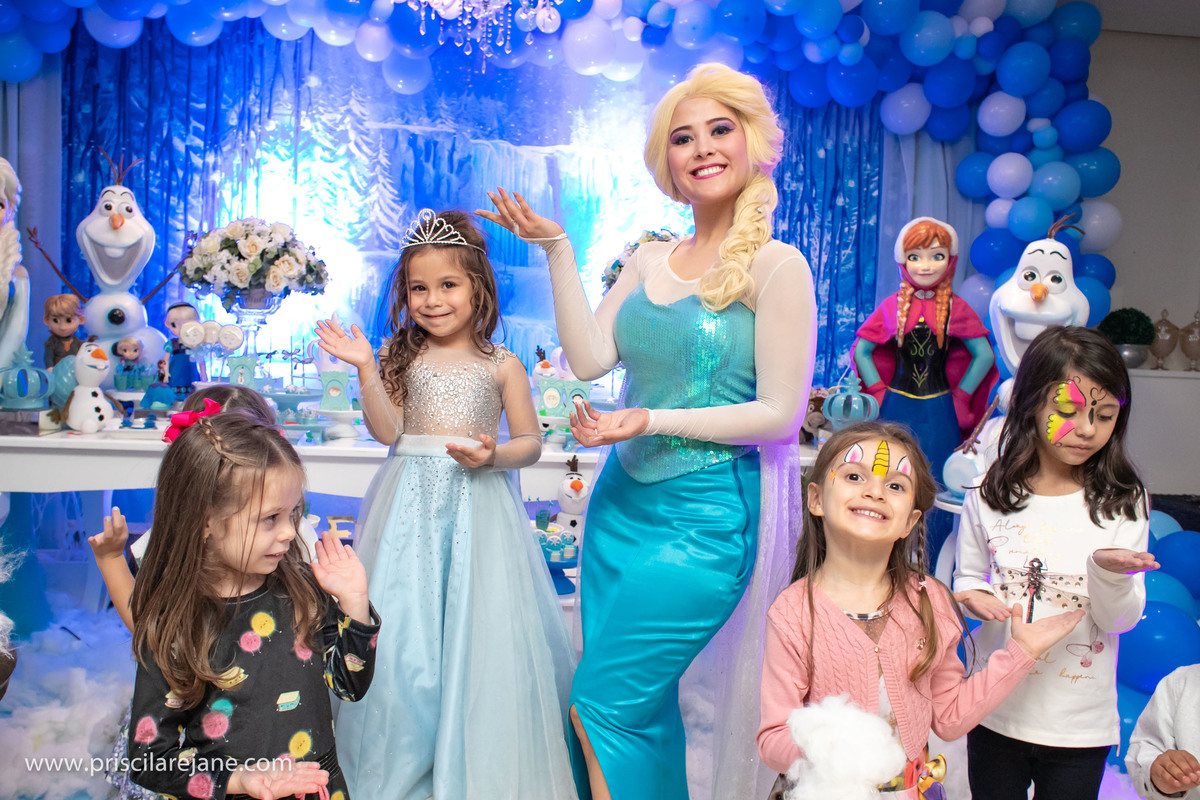 casa de festas em Florianopolis, tema frozen, tema de festa menina, atelie da festa, fotografia infantil florianopolis, personalizados frozen, festas criativas