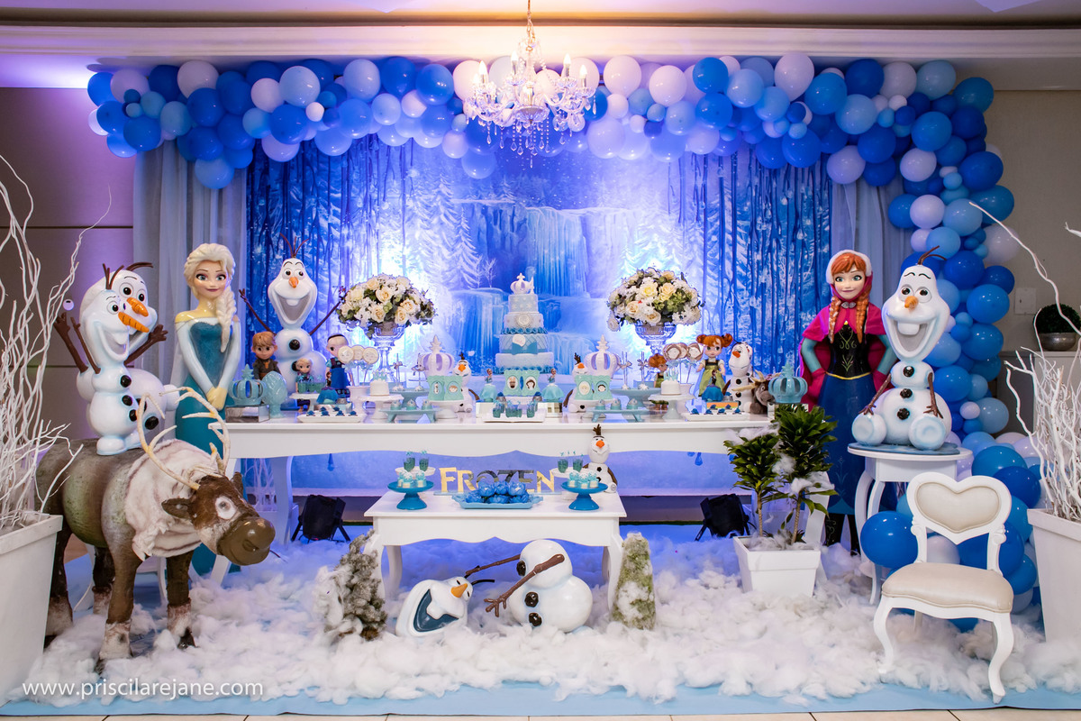 casa de festas em Florianopolis, tema frozen, tema de festa menina, atelie da festa, fotografia infantil florianopolis, personalizados frozen, festas criativas
