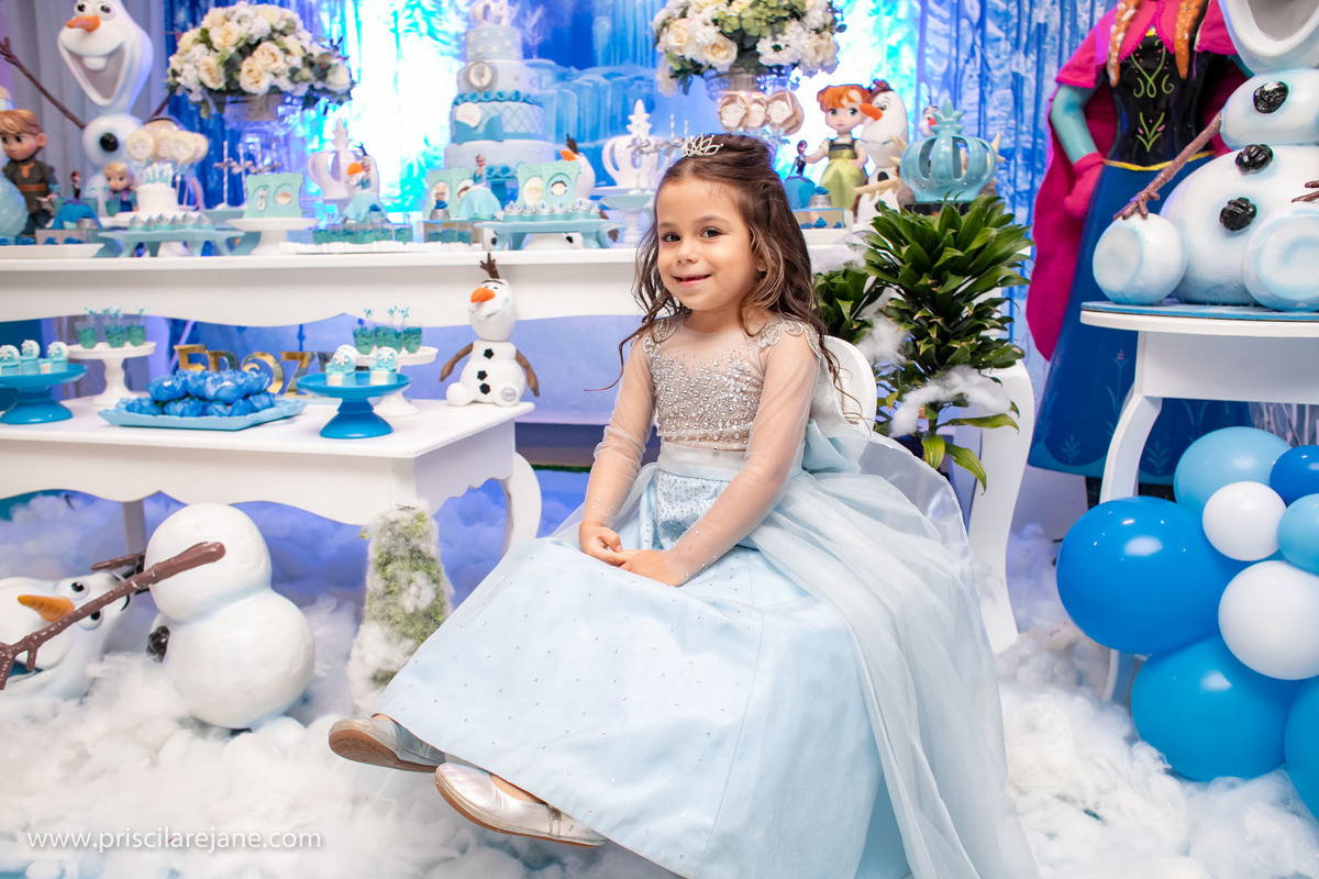 casa de festas em Florianopolis, tema frozen, tema de festa menina, atelie da festa, fotografia infantil florianopolis, personalizados frozen, festas criativas