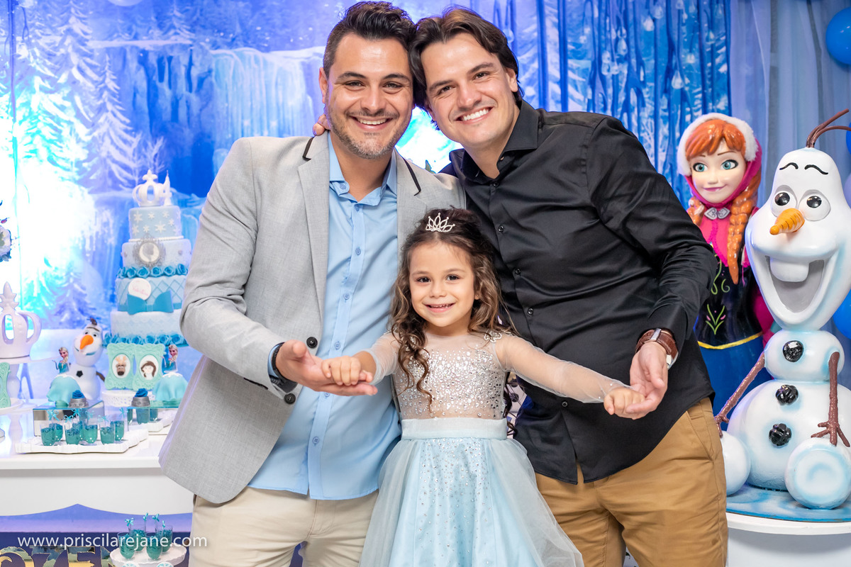 casa de festas em Florianopolis, tema frozen, tema de festa menina, atelie da festa, fotografia infantil florianopolis, personalizados frozen, festas criativas