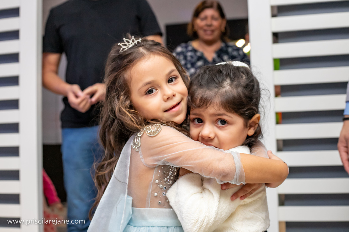 casa de festas em Florianopolis, tema frozen, tema de festa menina, atelie da festa, fotografia infantil florianopolis, personalizados frozen, festas criativas