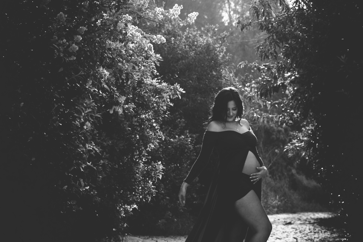 gestante na praia do campeche, praia do campeche, fotografa sul da ilha, fotografa florianopolis, fotografia de gestante, point do riozinho, midora, gravida linda, priscila rejane fotografa, figurino para gestante