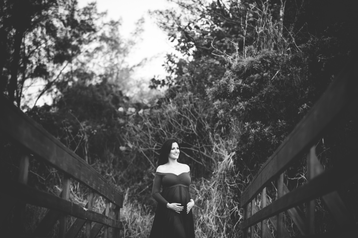 gestante na praia do campeche, praia do campeche, fotografa sul da ilha, fotografa florianopolis, fotografia de gestante, point do riozinho, midora, gravida linda, priscila rejane fotografa, figurino para gestante, ponte