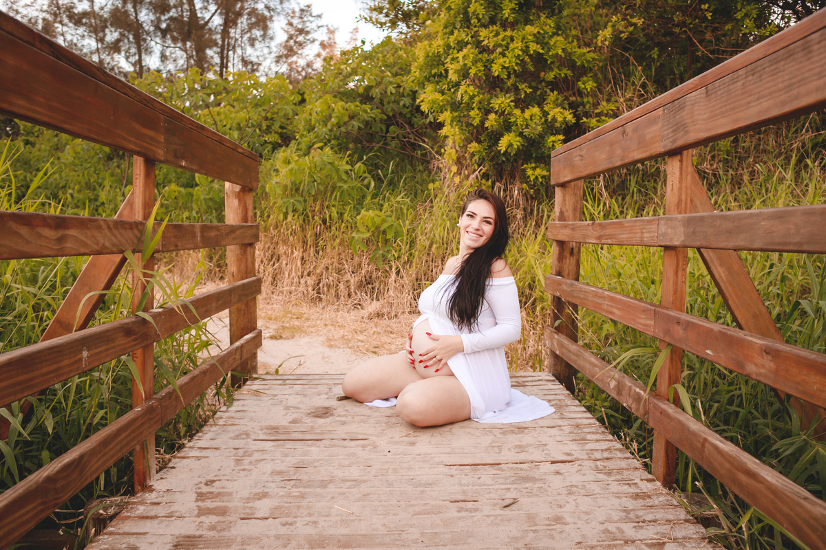 gestante na praia, fotos de gestante na praia do campeche, sul da ilha, point do riozinho, fotos de gravida, mae e filho, fotografa sul da ilha, fotografa de gestante, midora, figurino para gestante