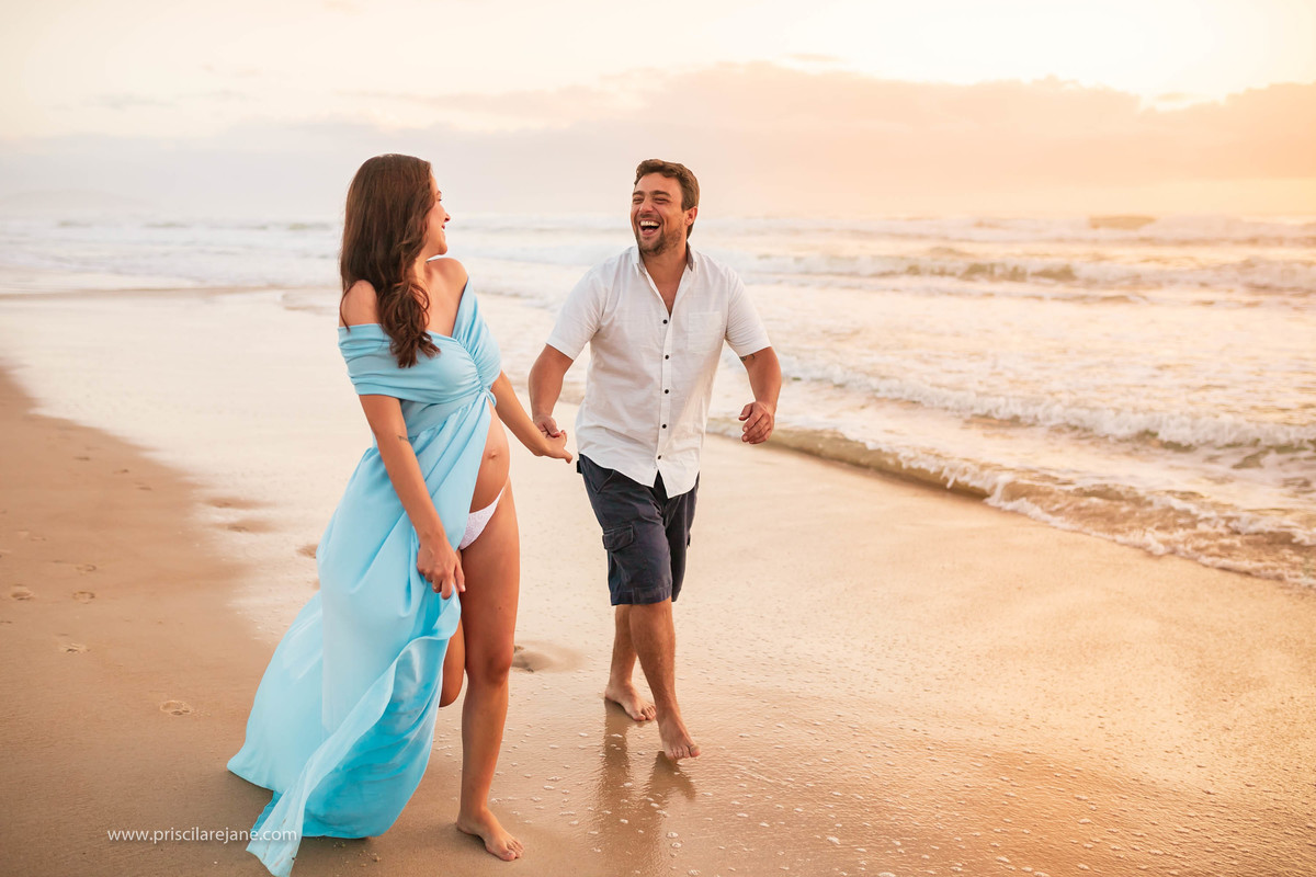 praia do campeche, ensaio de gestante, figurino para gestante, midora gestante, nascer do sol, sunrise, fotos no campeche, ilha do campeche, ensaio fotográfico floripa, ensaio de gestante floripa