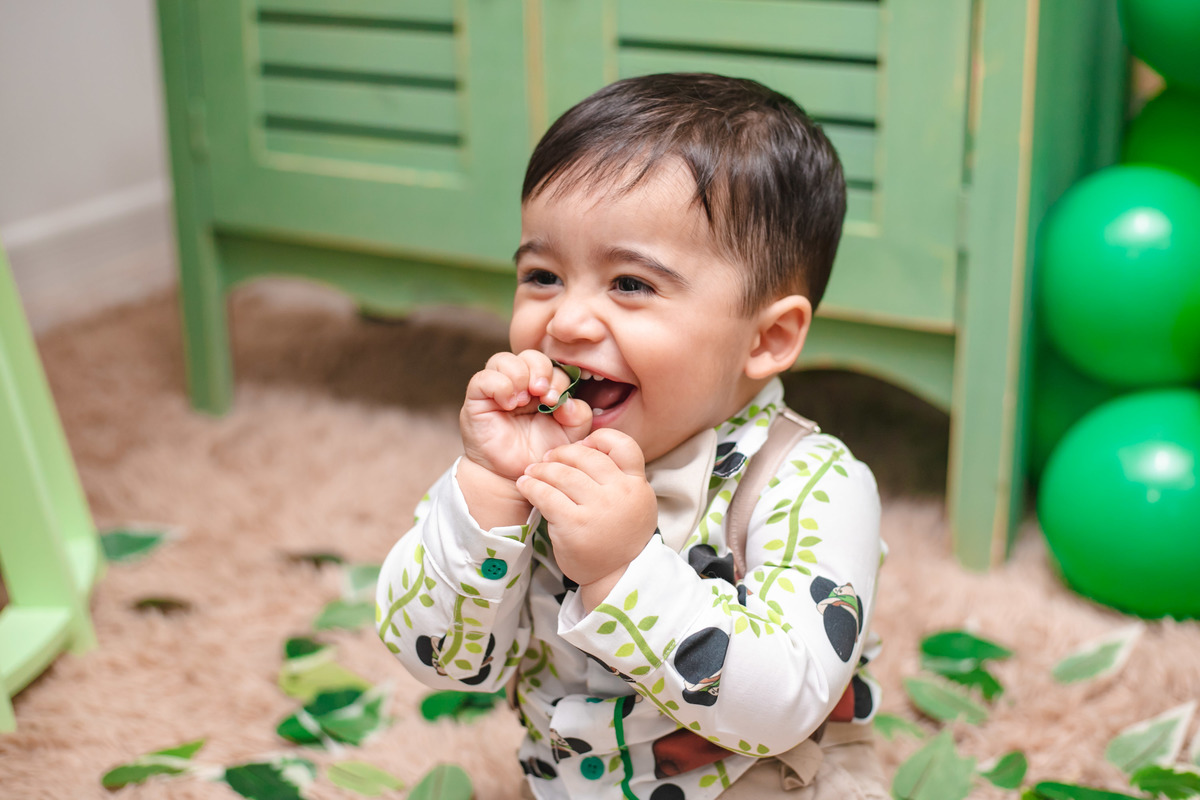 bebê 1 ano sorrindo, festa de 1 ano, Festa infantil, tema safari, safari do Michek, fotografia infantil, mini festa florianopolis, decoração de festas florianopolis, pocket party, festa pocket florianopolis, fotografa priscila rejane
