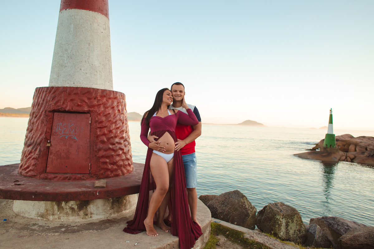ensaio de gestante, barrra da lagoa, farol da barra da lagoa, ensaio de gestante na barra da lagoa em floripa, fotografa em floripa