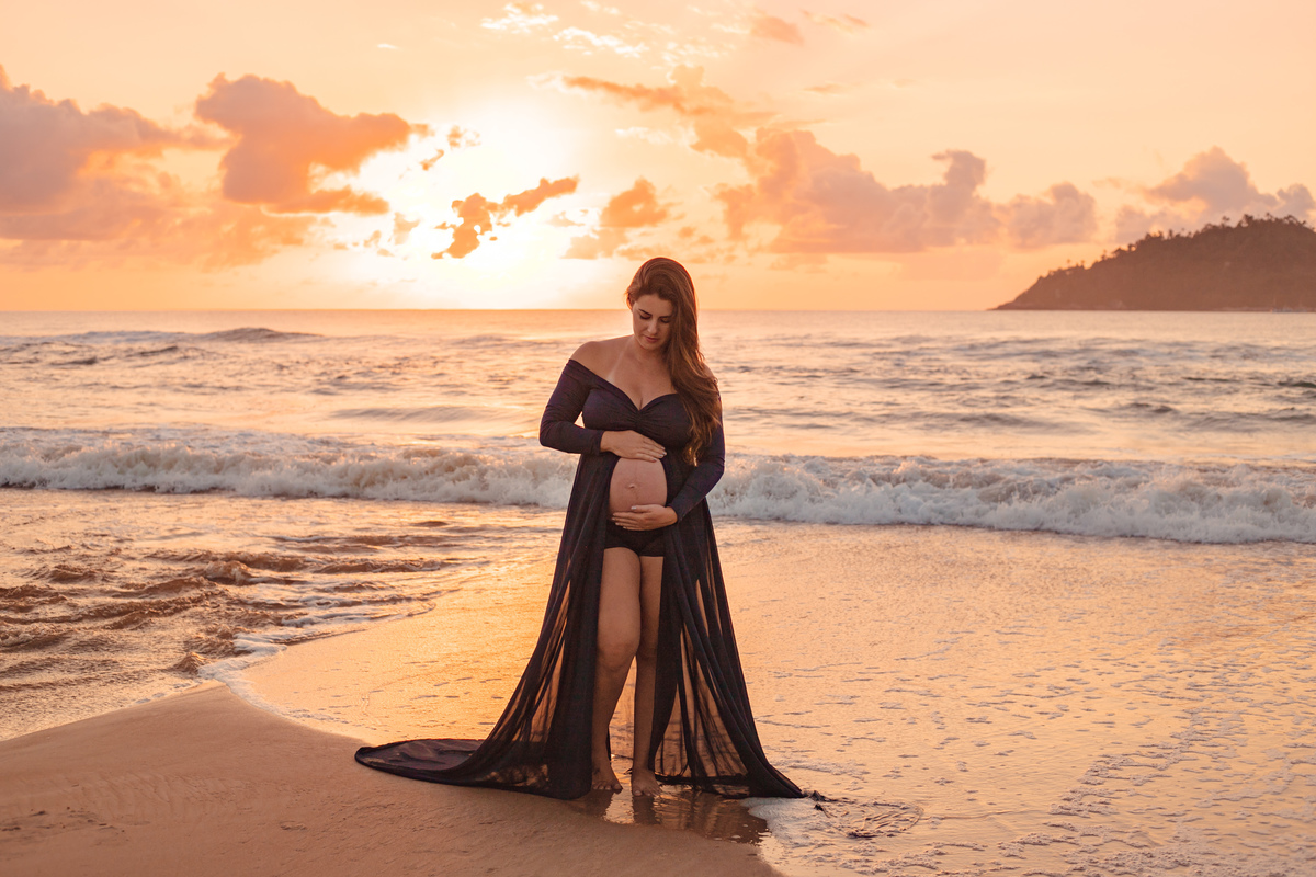 o que usar no ensaio de gestante, ensaio lindo de gestante, nascer do sol no campeche, gravida linda, gravida usando figurino da midora, gravida de preto, fotografa em floripa, gravida em floripa, 
