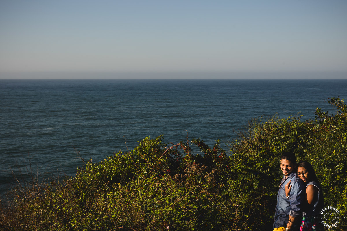 ENSAIO PRÉ-WEDDING, ENSAIO NA PRAIA DE GRUMARI - RJ, CÉLIO FERREIRA FOTOGRAFIA, FOTOGRAFO DE CASAMENTO RIO DE JANEIRO E REGIÃO, NOIVOS, ENSAIO DE NOIVOS 