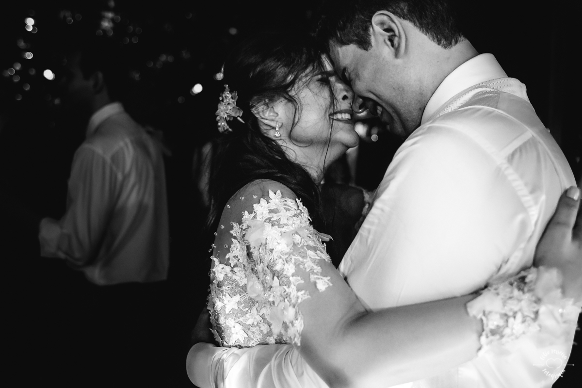 CASAMENTO NA ILHA FISCAL FOTOGRAFIA DE CASAMENTO RJ DECORACAO DE CASAMENTO ILHA FISCAL DANIEL MACHADO CRUZ CELIO FERREIRA FOTOGRAFIA MOMENTOS FELIZES CASAMENTO NA ILHA WEDDING DAY CERIMONIA DE CASAMENTO RJ CASAMENTO NO POR DO SOL CASAR A BEIRA MAR