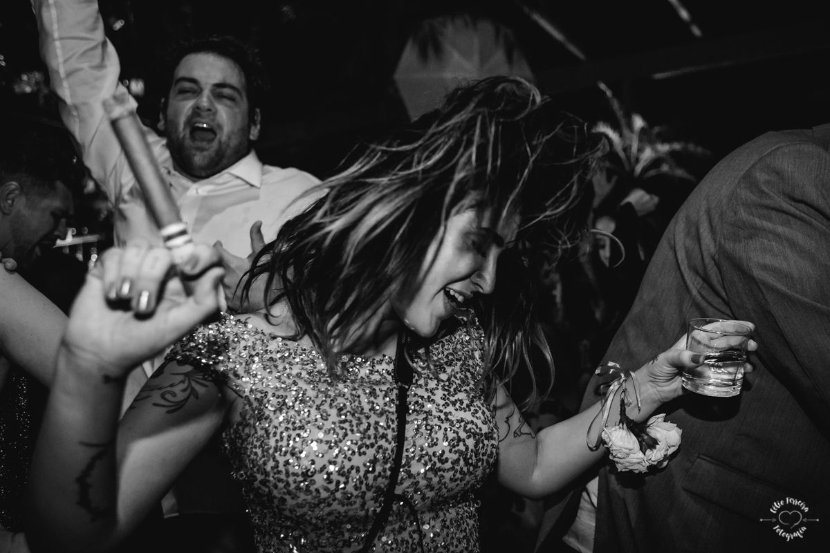 CASAMENTO NA ILHA FISCAL FOTOGRAFIA DE CASAMENTO RJ DECORACAO DE CASAMENTO ILHA FISCAL DANIEL MACHADO CRUZ CELIO FERREIRA FOTOGRAFIA MOMENTOS FELIZES CASAMENTO NA ILHA WEDDING DAY CERIMONIA DE CASAMENTO RJ CASAMENTO NO POR DO SOL CASAR A BEIRA MAR