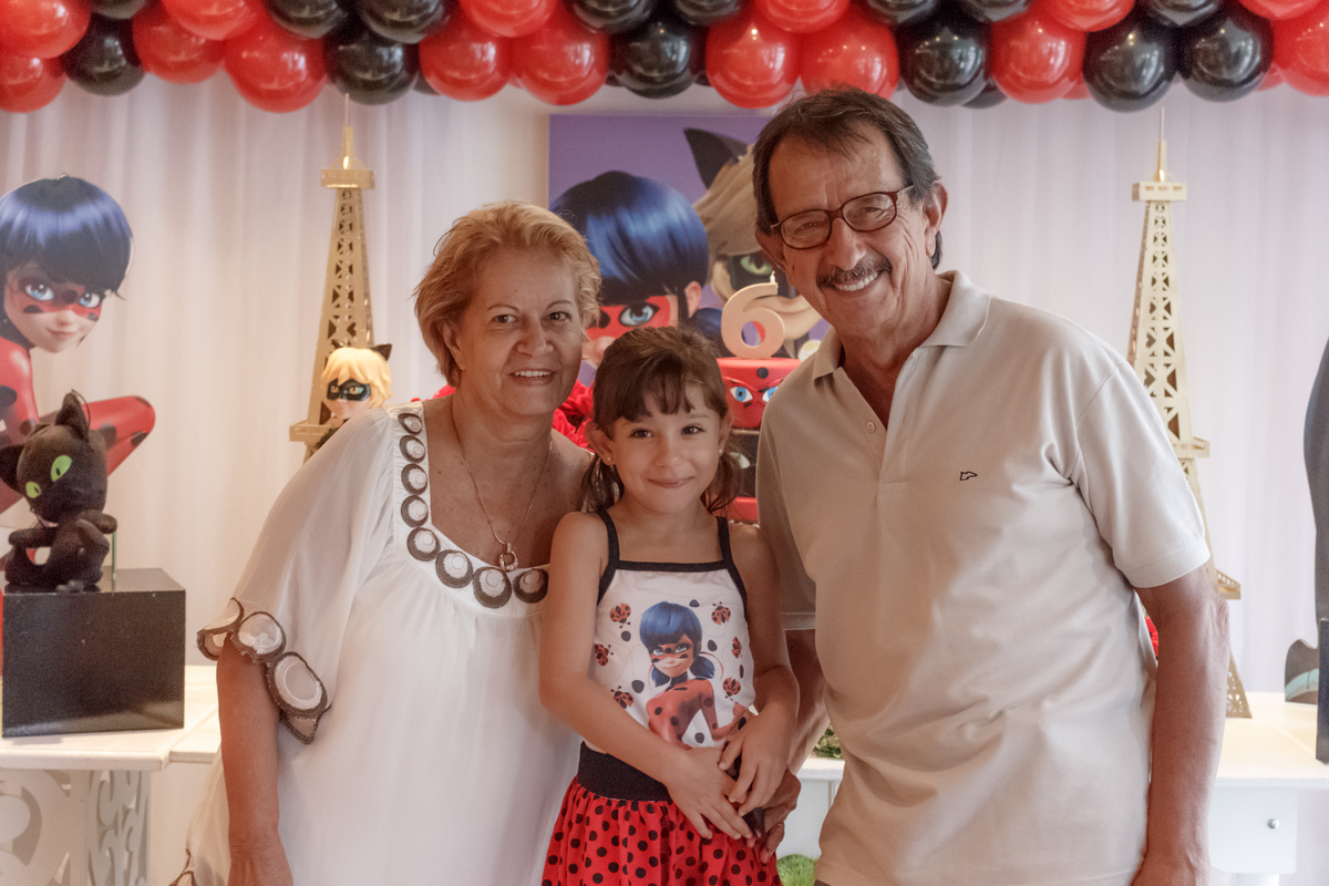 Cobertura fotográfica. Chá de bebê. Foto evento. Book gestante. Foto chá de bebê. Futura mamãe. Festa. Aniversário. Ensaio externo. Noivado. Ensaio casal. Ensaio família. Fotógrafo para festa. Casamento. Namorados. São Paulo. Daniele Vidal Fotografia