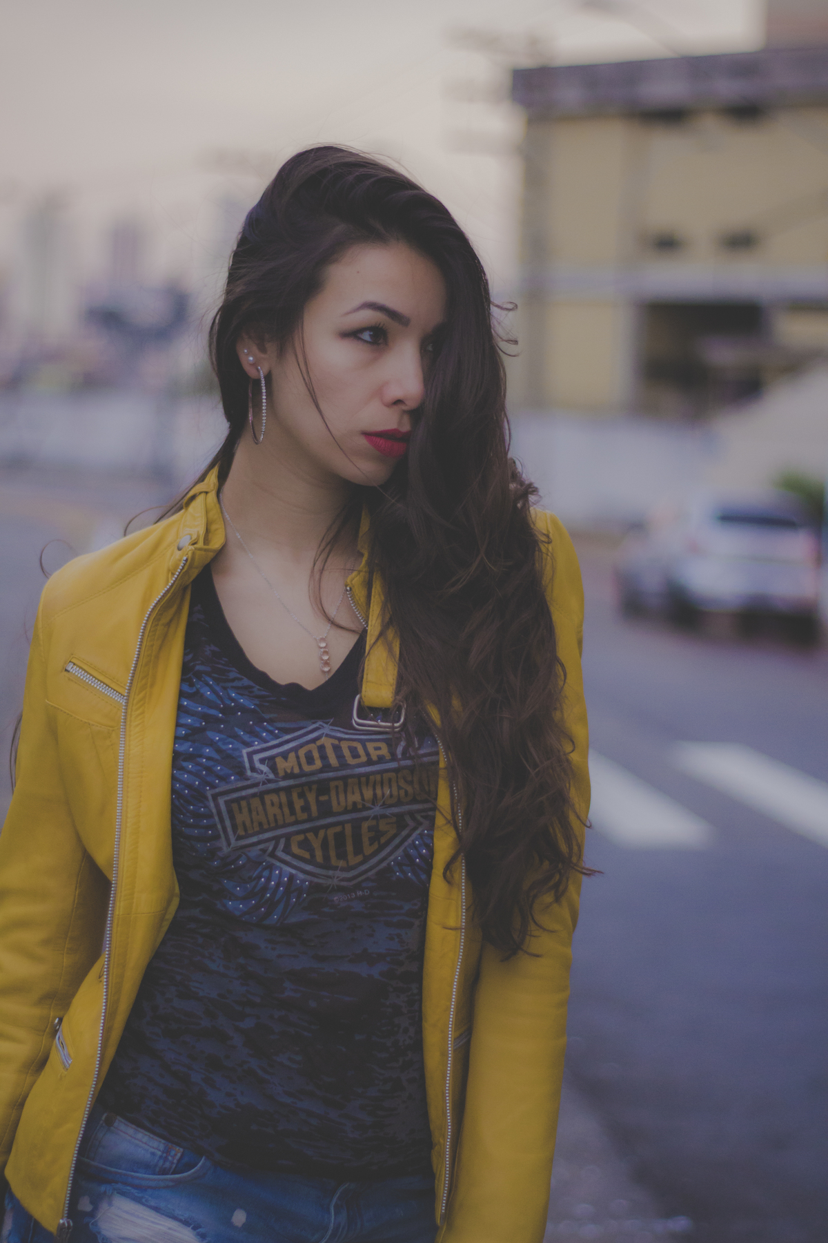 Ensaio fotográfico. Ensaio feminino. 15 anos. Fotografia. Fotógrafa de mulheres. Ensaio externo. São Paulo. Daniele Vidal Fotografia. Book fotográfico. Ensaio romântico. Ensaio Urbano. Ensaio Paulista. Ensaio no parque. Pose pra foto. Ensaio moda. álbum.