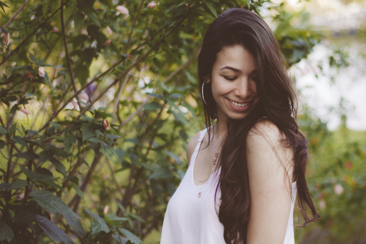 Ensaio fotográfico. Ensaio feminino. 15 anos. Fotografia. Fotógrafa de mulheres. Ensaio externo. São Paulo. Daniele Vidal Fotografia. Book fotográfico. Ensaio romântico. Ensaio Urbano. Ensaio Paulista. Ensaio no parque. Pose pra foto. Ensaio moda. álbum.