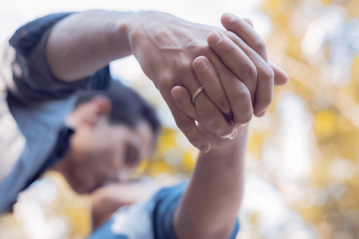 Ensaio fotográfico. Ensaio casal. Ensaio casal gay. Ensaio masculino. Ensaio lgbt. LGBT. Ensaio homossexual. Ensaio romântico. Ensaio externo. Book fotográfico. Álbum. Daniele Vidal Fotografia. Casamento. Noivado. Namoro. Pré wedding. Pré casamento.