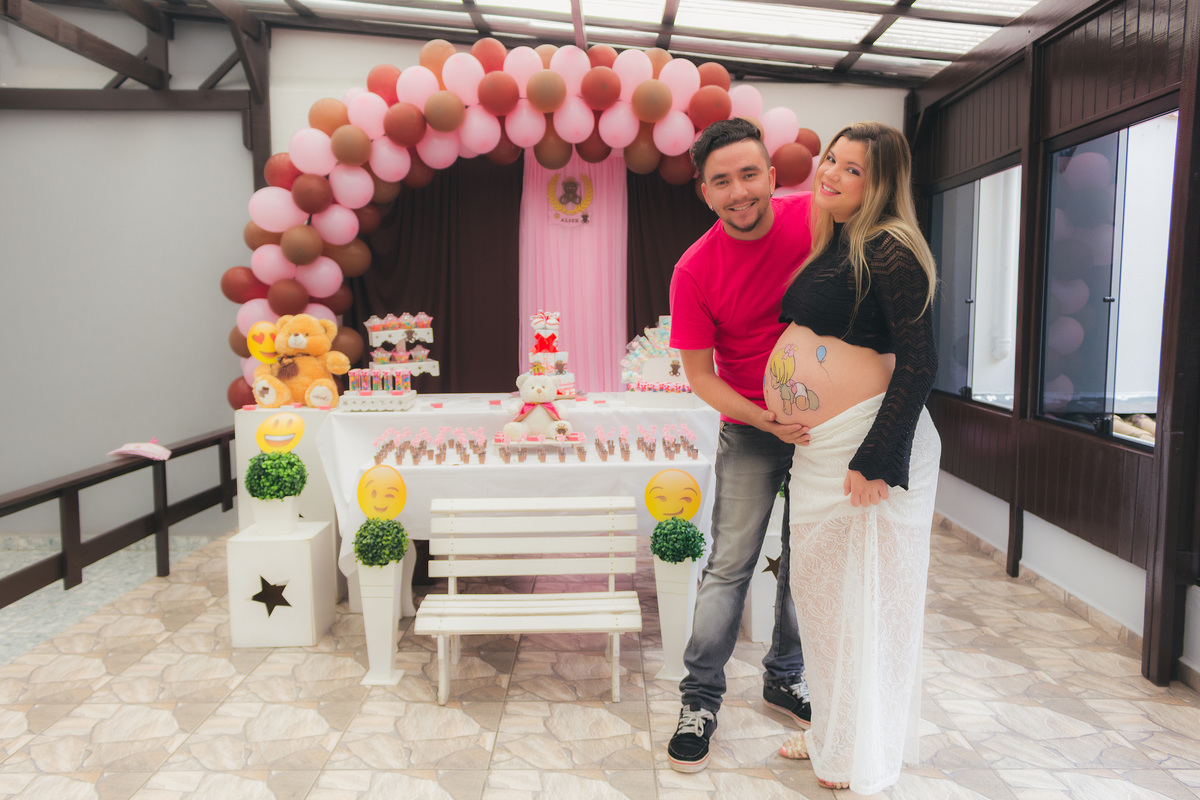 Chá de bebê. Chá de fraldas. Festa. Fotógrafo para festa. Cobertura fotográfica. Daniele Vidal Fotografia. São Paulo. Aniversário. Gestante. Grávida. Ensaio gestante. Decoração festa. Ensaio familiar. Ensaio família. Fotografia para chá de bebê. Newborn.