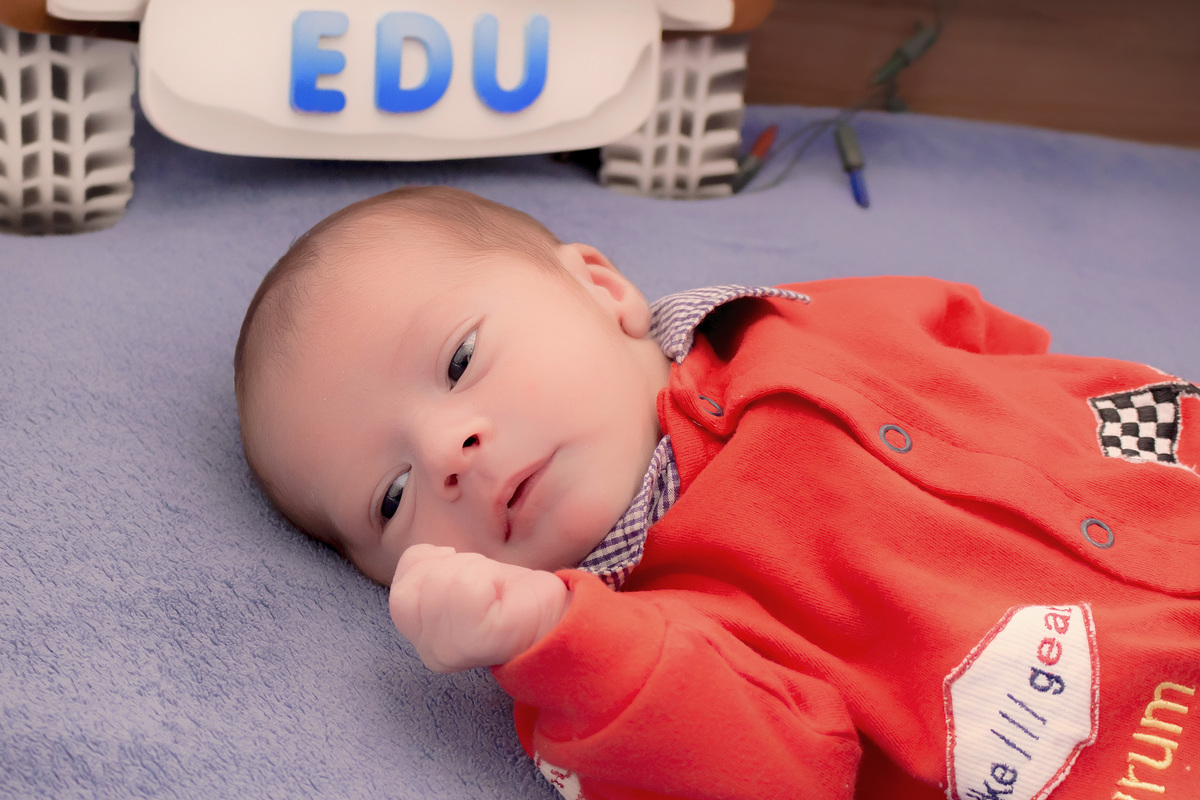 Ensaio fotográfico. Ensaio Recém-nascido. Ensaio newborn. Ensaio em casa. Foto em casa. Ensaio externo. Ensaio infantil. Ensaio bebê. Daniele Vidal Fotografia. São Paulo. Book fotográfico. chá de bebê. chá de fraldas. gestante. grávida. studio fotográfico