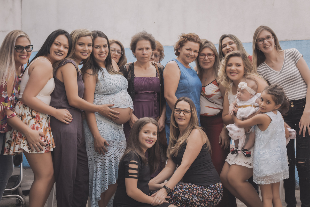 Ensaio fotográfico. Chá de bebê. Chá de fraldas. ensaio gestante. Book gestante. Futura mamãe. Maternidade. Grávida. Amamentação. Festa. Aniversário. Ensaio externo. Noivado. Ensaio casal. Ensaio família. Namorados. São Paulo. Daniele Vidal Fotografia