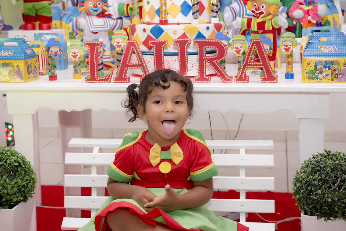 Cobertura fotográfica. Chá de fralda.  Foto evento. gestante. Foto chá de bebê. Futura mamãe. Festa. Aniversário. Ensaio externo. 15 anos. Ensaio casal. Ensaio família. Fotógrafo para festa. debutante. Patati Patata. São Paulo. Daniele Vidal Fotografia