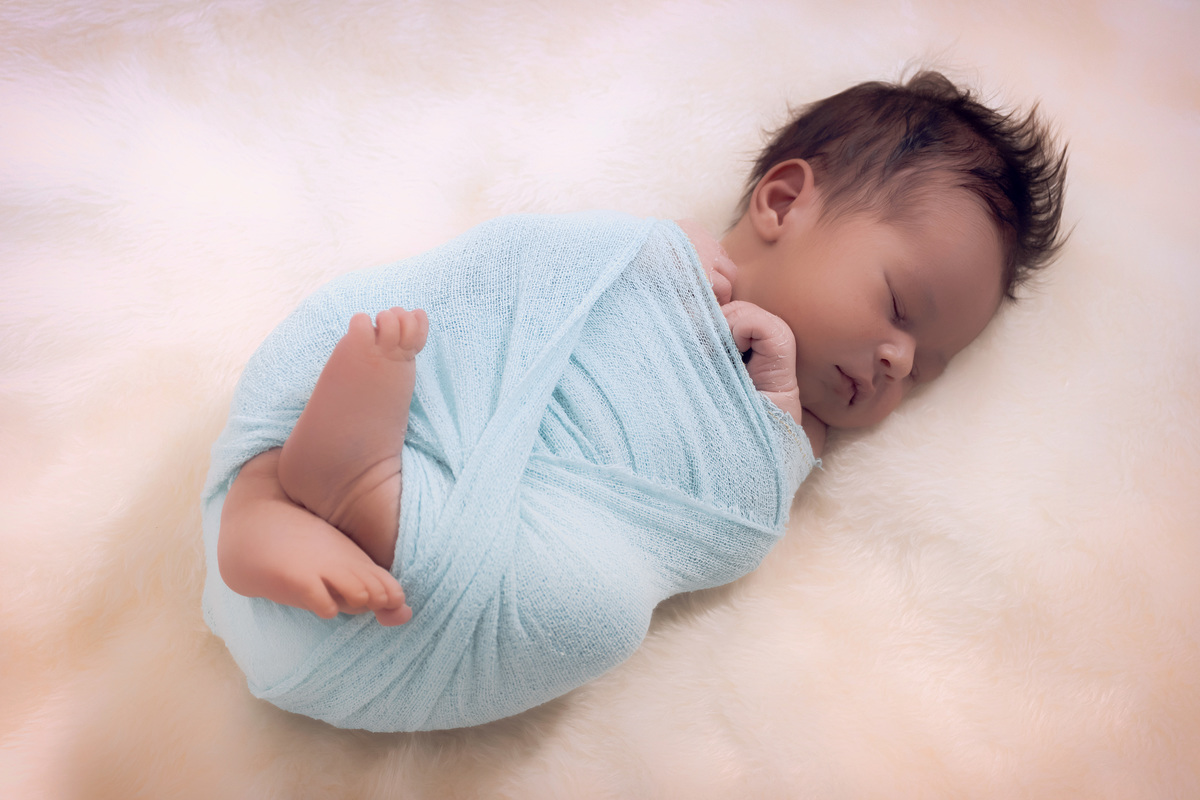 Ensaio fotográfico. Ensaio Recém-nascido. Ensaio newborn. Ensaio em casa. Foto em casa. Ensaio externo. Ensaio infantil. Ensaio bebê. Daniele Vidal Fotografia. São Paulo. Book fotográfico. chá de bebê. chá de fraldas. gestante. grávida. studio fotográfico