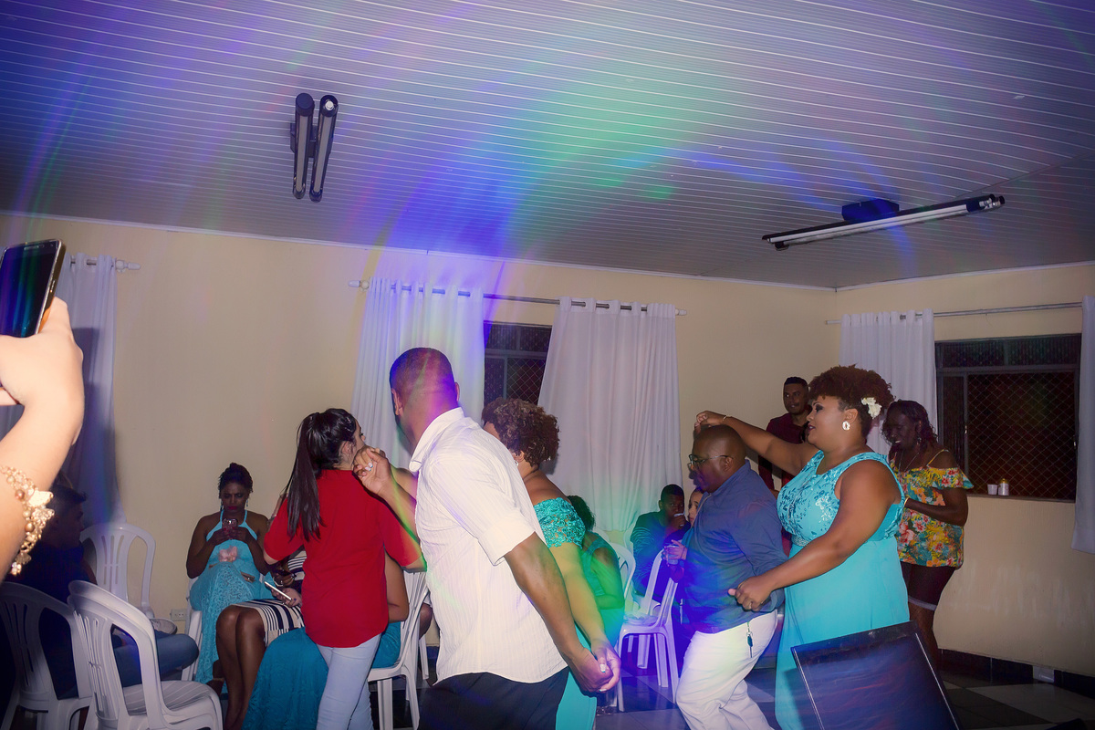 Festa 15 anos. Festa debutante. Cobertura de eventos. Ensaio 15 anos. Ensaio feminino. Fotógrafo em são paulo. São Paulo. Daniele Vidal Fotografia. Fotógrafa zona leste. Fotógrafo barato. Fotógrafo para aniversário. Fotos de 15 anos. Fotos de aniversário.