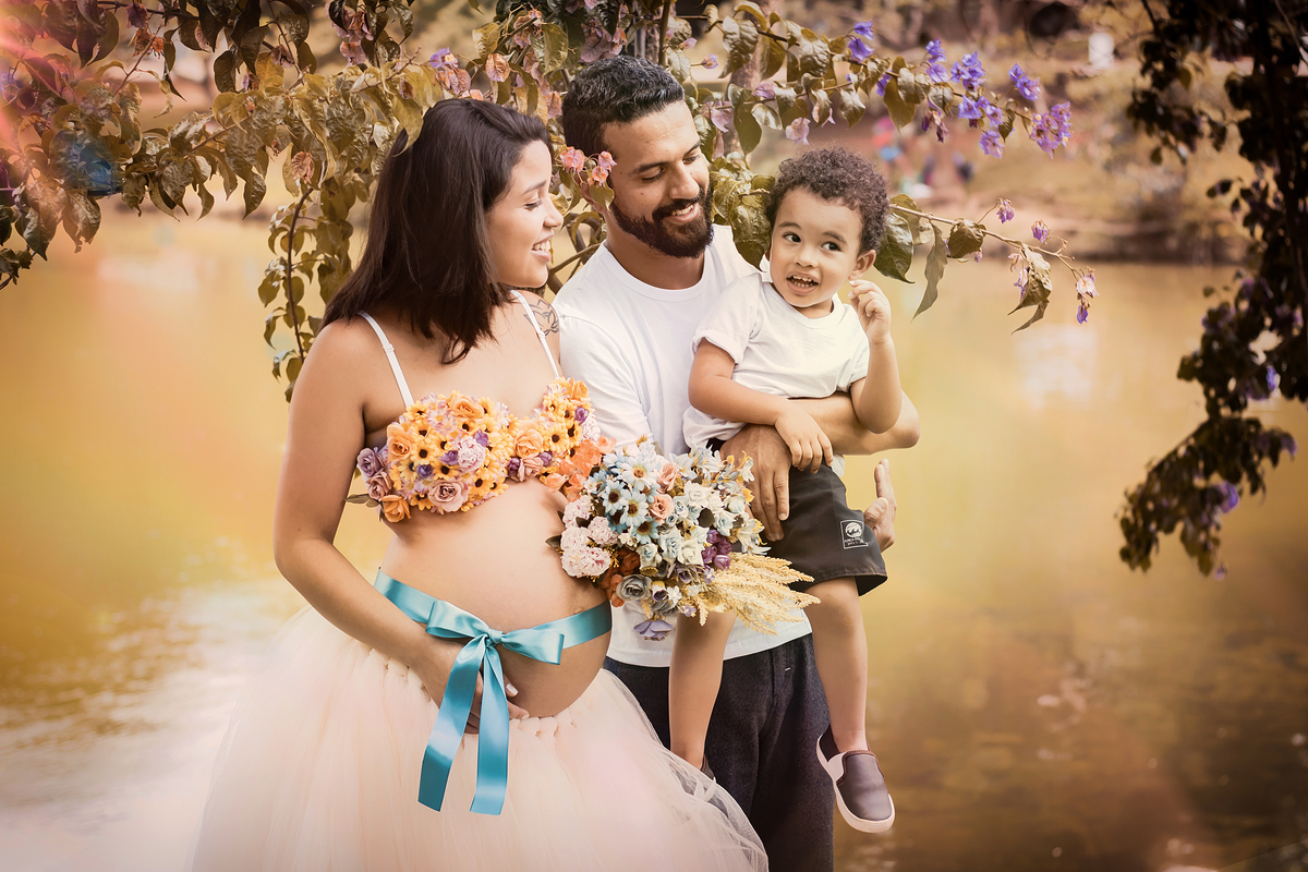 Ensaio fotográfico. Ensaio gestante. Ensaio grávida. Maternidade. Amamentação. Chá de bebê. Chá de fraldas. Ensaio família. Newborn. Ensaio recém-nascido. Look gestante. Ensaio externo. Ensaio em casa. Daniele Vidal Fotografia. Book gestante. São Paulo.