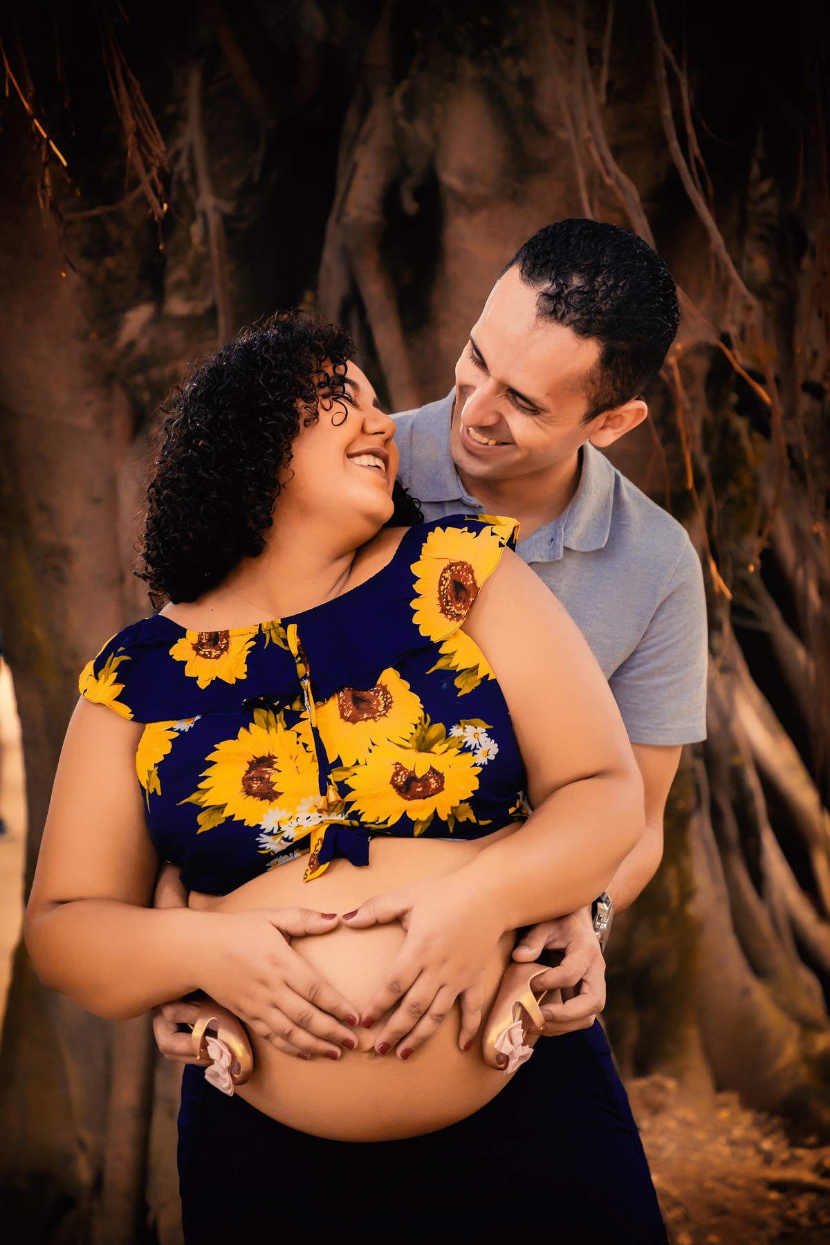 Ensaio fotográfico. Ensaio gestante. Ensaio grávida. Maternidade. Amamentação. Chá de bebê. Chá de fraldas. Ensaio família. Newborn. Ensaio recém-nascido. Look gestante. Ensaio externo. Ensaio em casa. Daniele Vidal Fotografia. Book gestante. São Paulo.