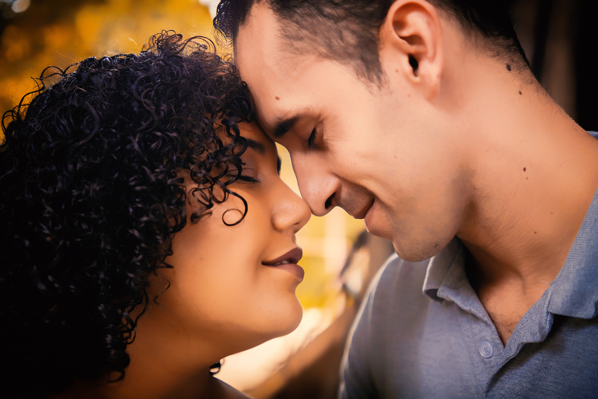 Ensaio fotográfico. Ensaio gestante. Ensaio grávida. Maternidade. Amamentação. Chá de bebê. Chá de fraldas. Ensaio família. Newborn. Ensaio recém-nascido. Look gestante. Ensaio externo. Ensaio em casa. Daniele Vidal Fotografia. Book gestante. São Paulo.