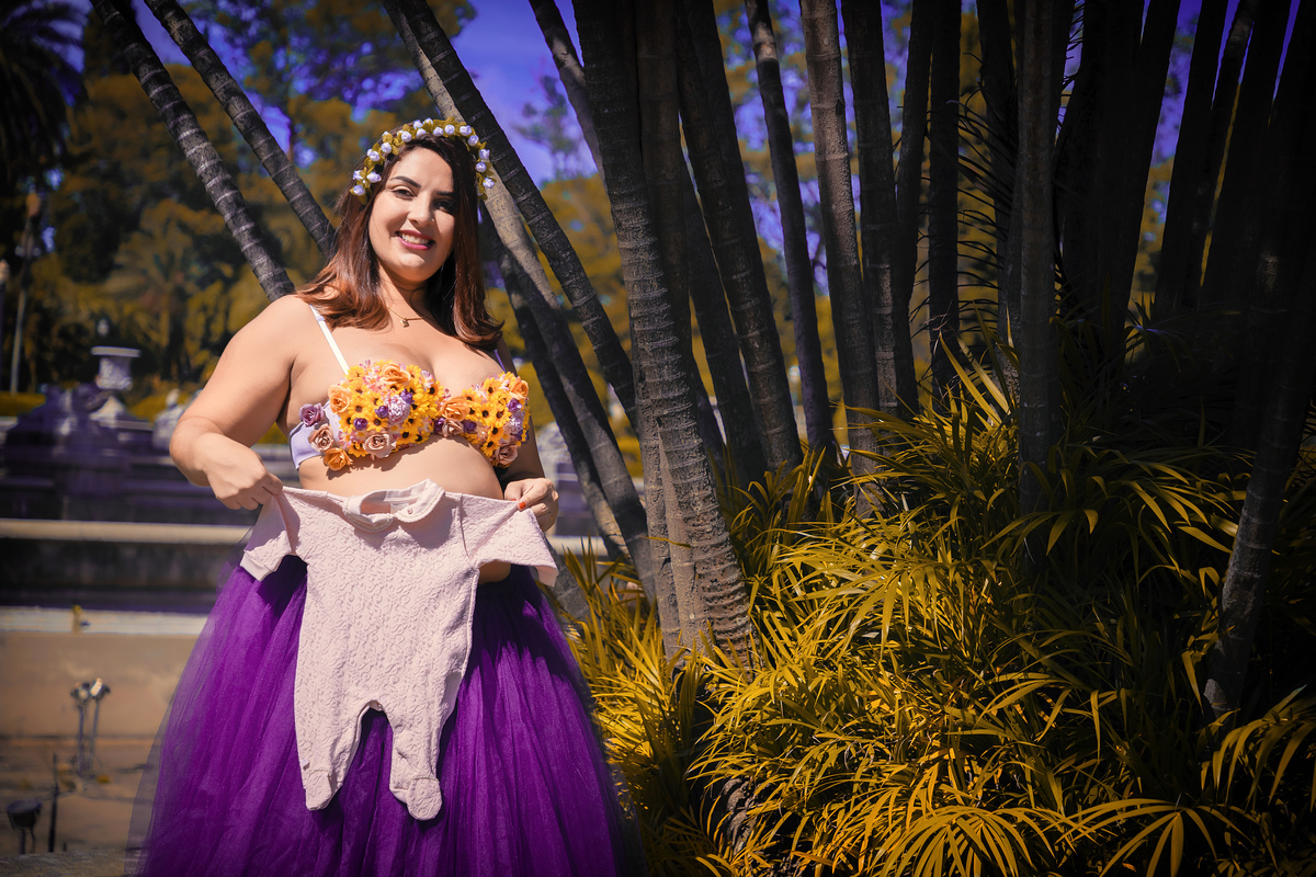 Ensaio fotográfico. Ensaio gestante. Ensaio grávida. Maternidade. Amamentação. Chá de bebê. Chá de fraldas. Ensaio família. Newborn. Ensaio recém-nascido. Look gestante. Ensaio externo. Ensaio em casa. Daniele Vidal Fotografia. Book gestante. São Paulo.